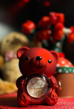 Walentynkowy miś z naszyjnikiem